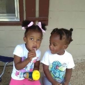 Meet your Posher, Victor